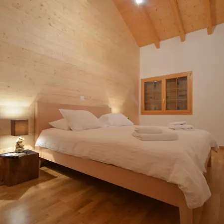 Chalet Cole Ridge